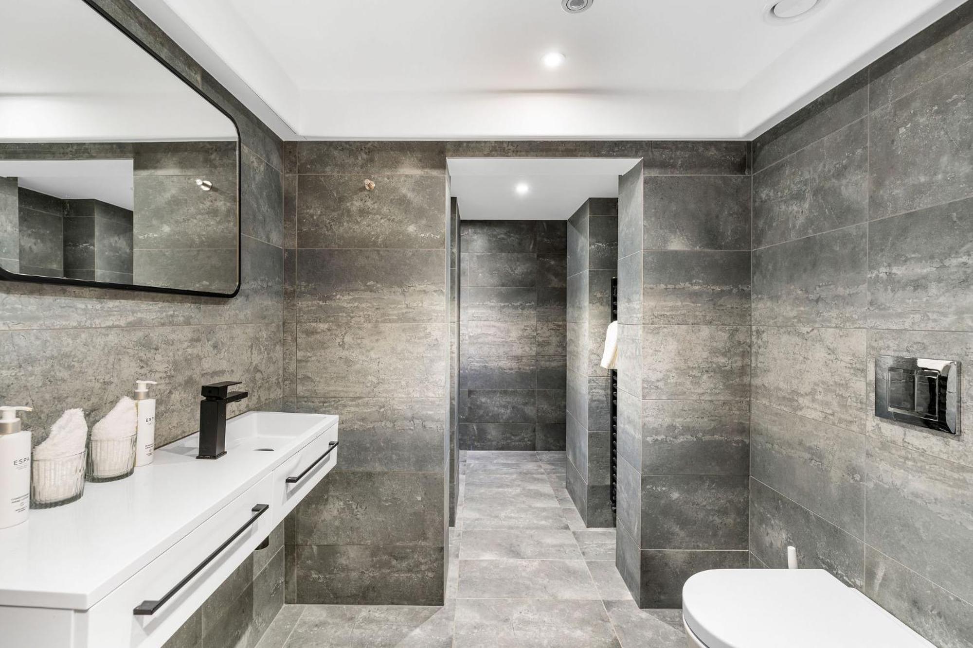 Righ Properties - Luxury West End Artisan Apartment Edinburg Exteriör bild